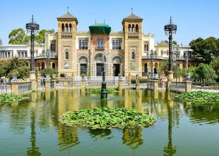 Cozy And Well Connected Sevilla